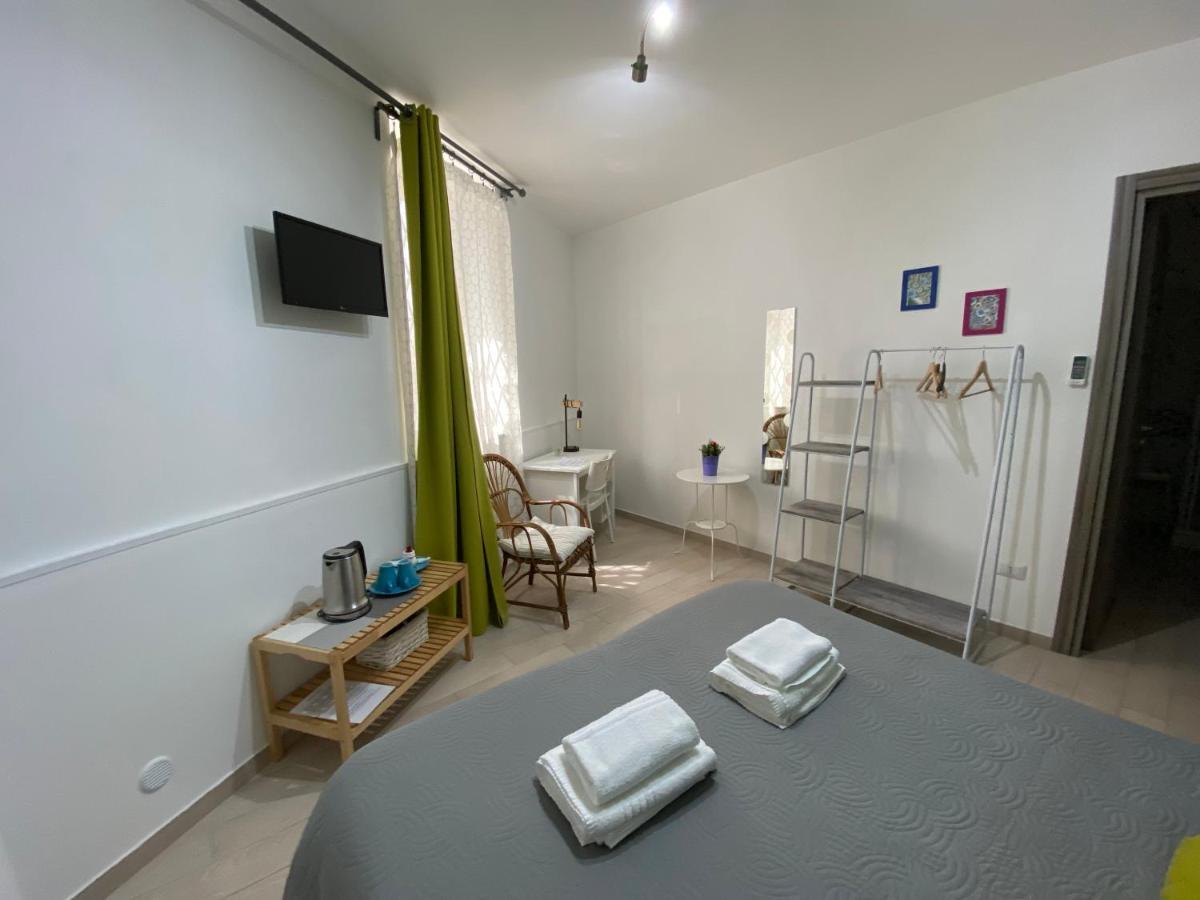 Bed&Breakfast La Rocca Taormina Esterno foto