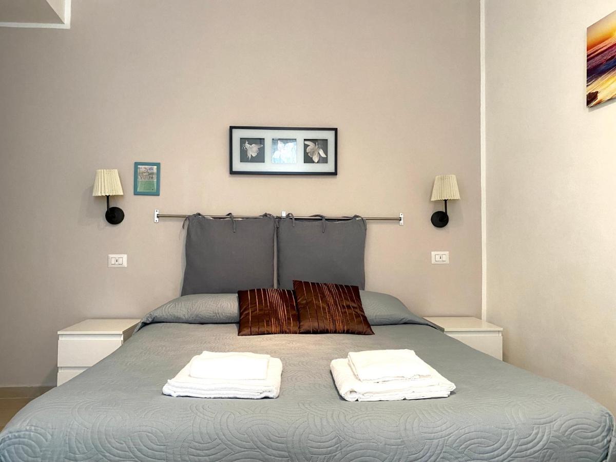 Bed&Breakfast La Rocca Taormina Esterno foto